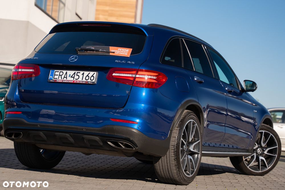 Mercedes-Benz GLC - 11