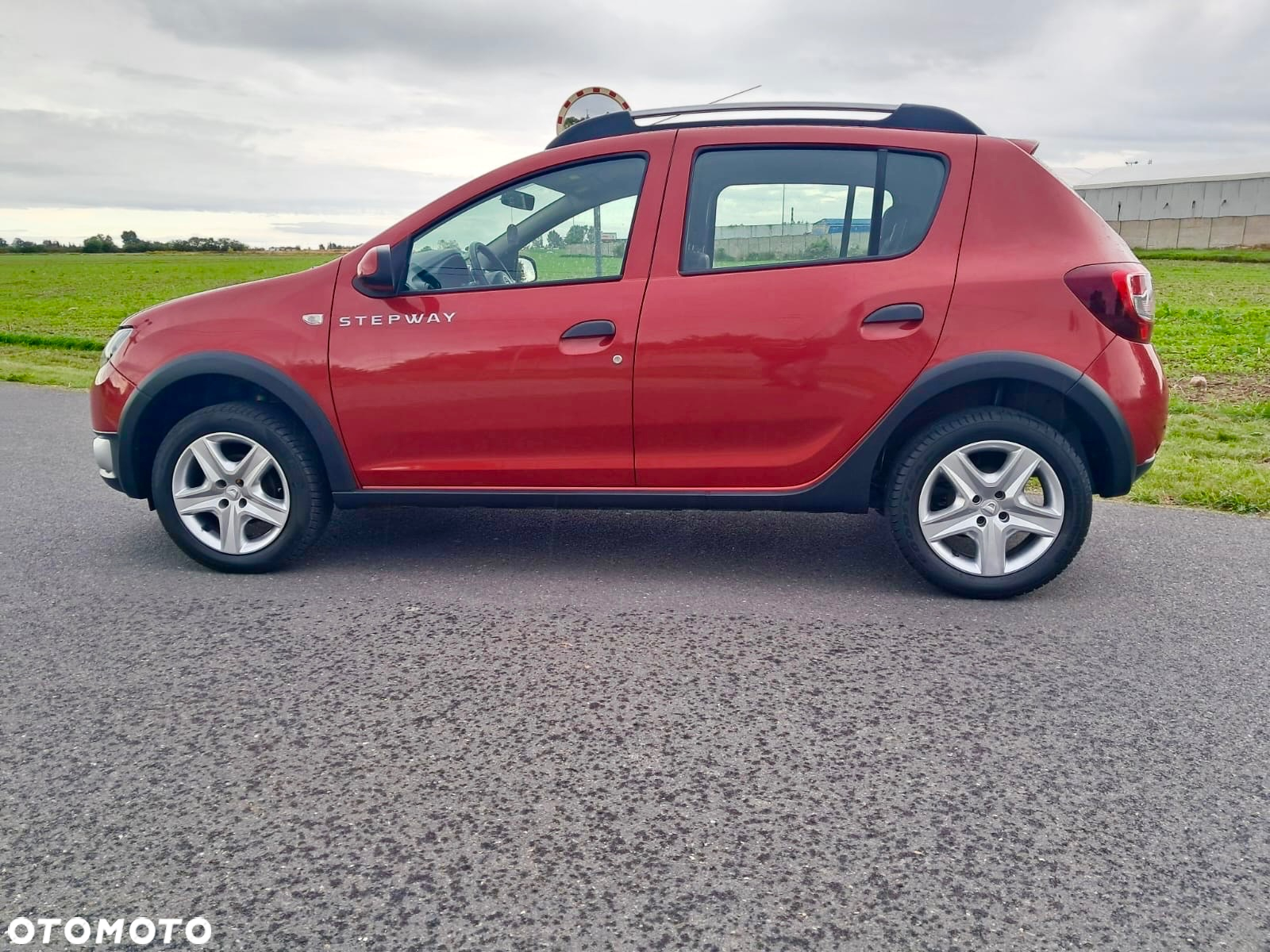 Dacia Sandero Stepway 1.5 dCi Laureate S&S - 15