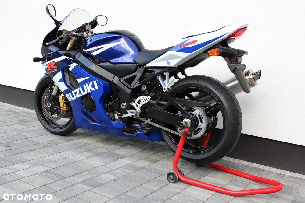 Suzuki GSX-R - 4