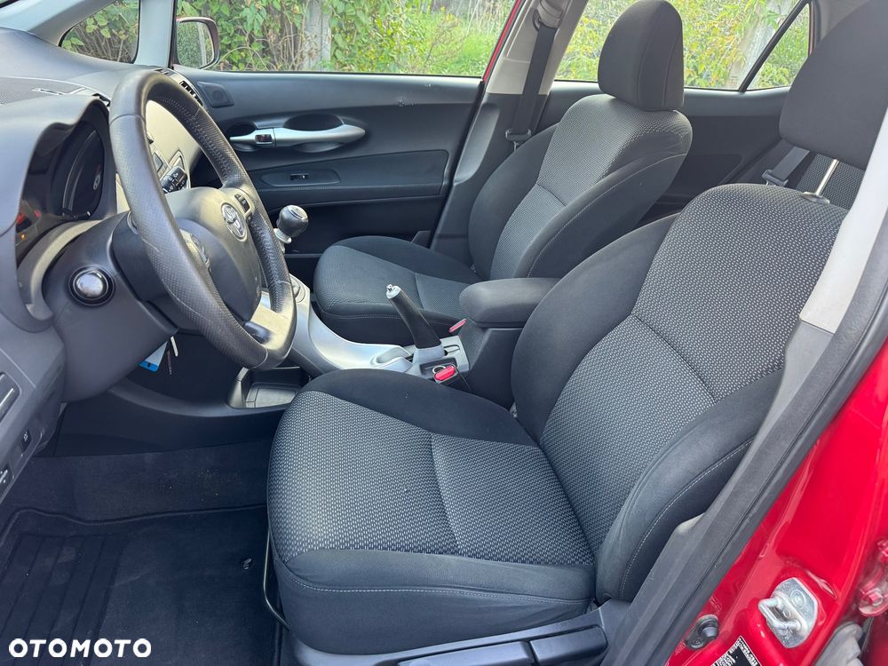 Toyota Auris 1.6 Valvematic Executive - 16