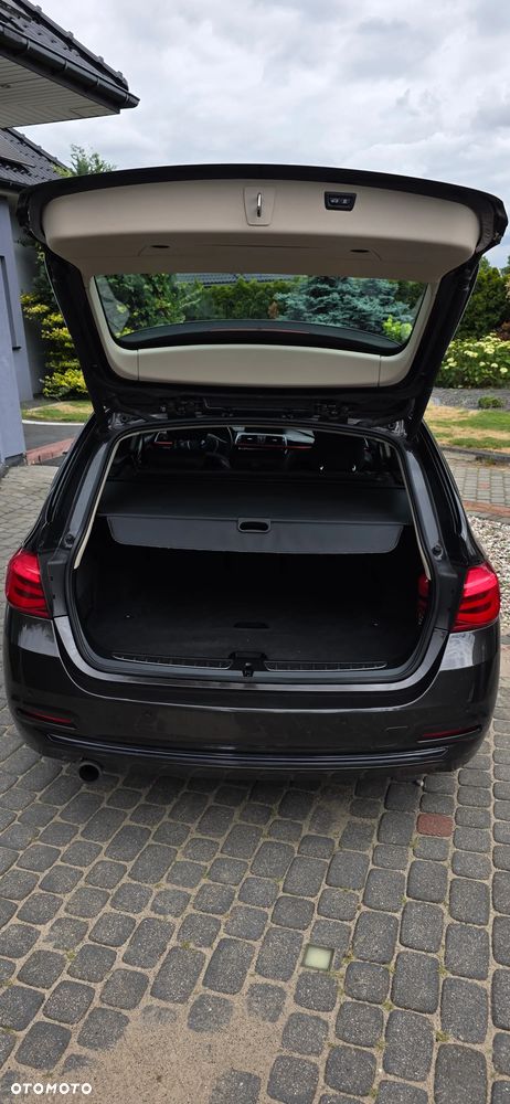 BMW Seria 3 318i GPF Sport Line - 13