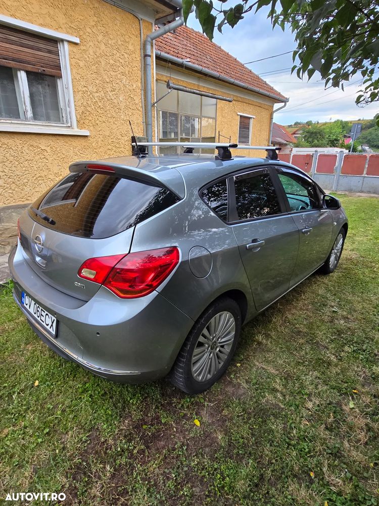 Opel Astra - 9