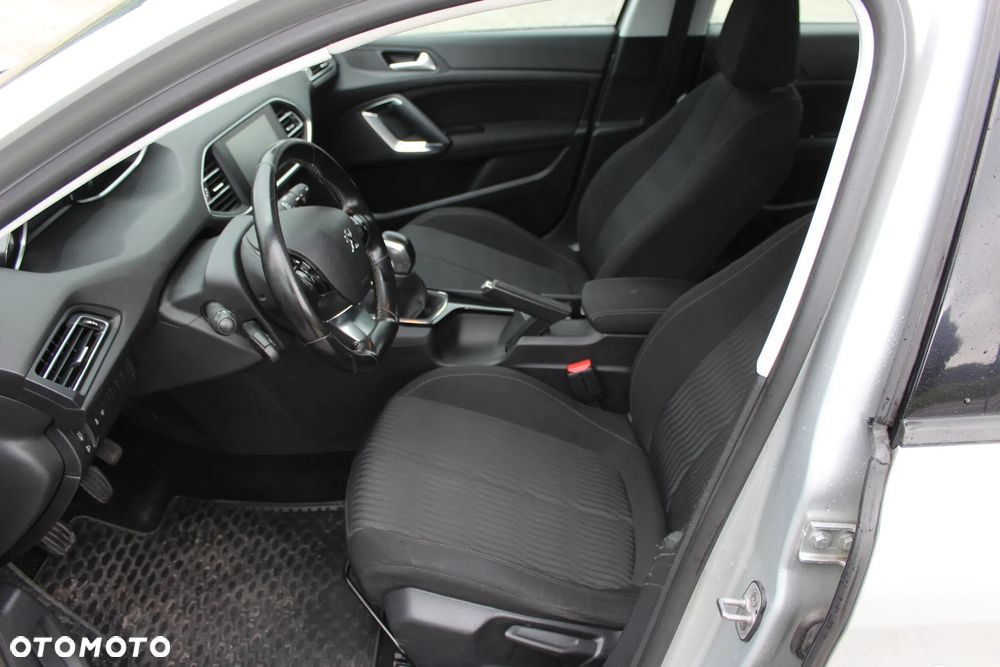Peugeot 308 1.6 BlueHDi Active S&S - 14