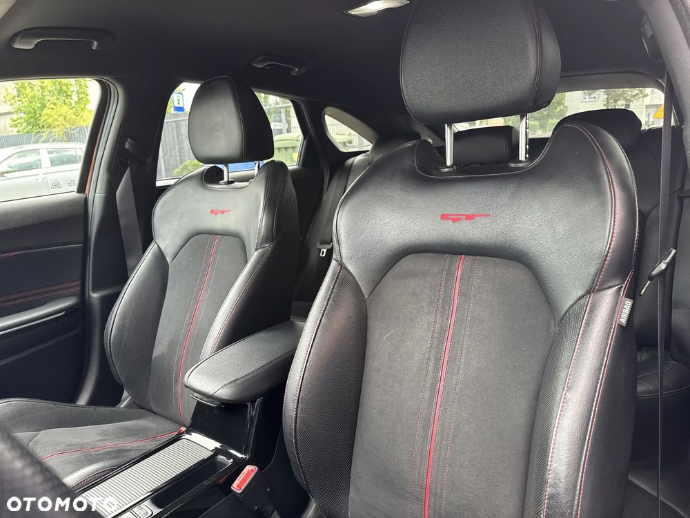 Kia ProCeed 1.6 T-GDI GT DCT - 18