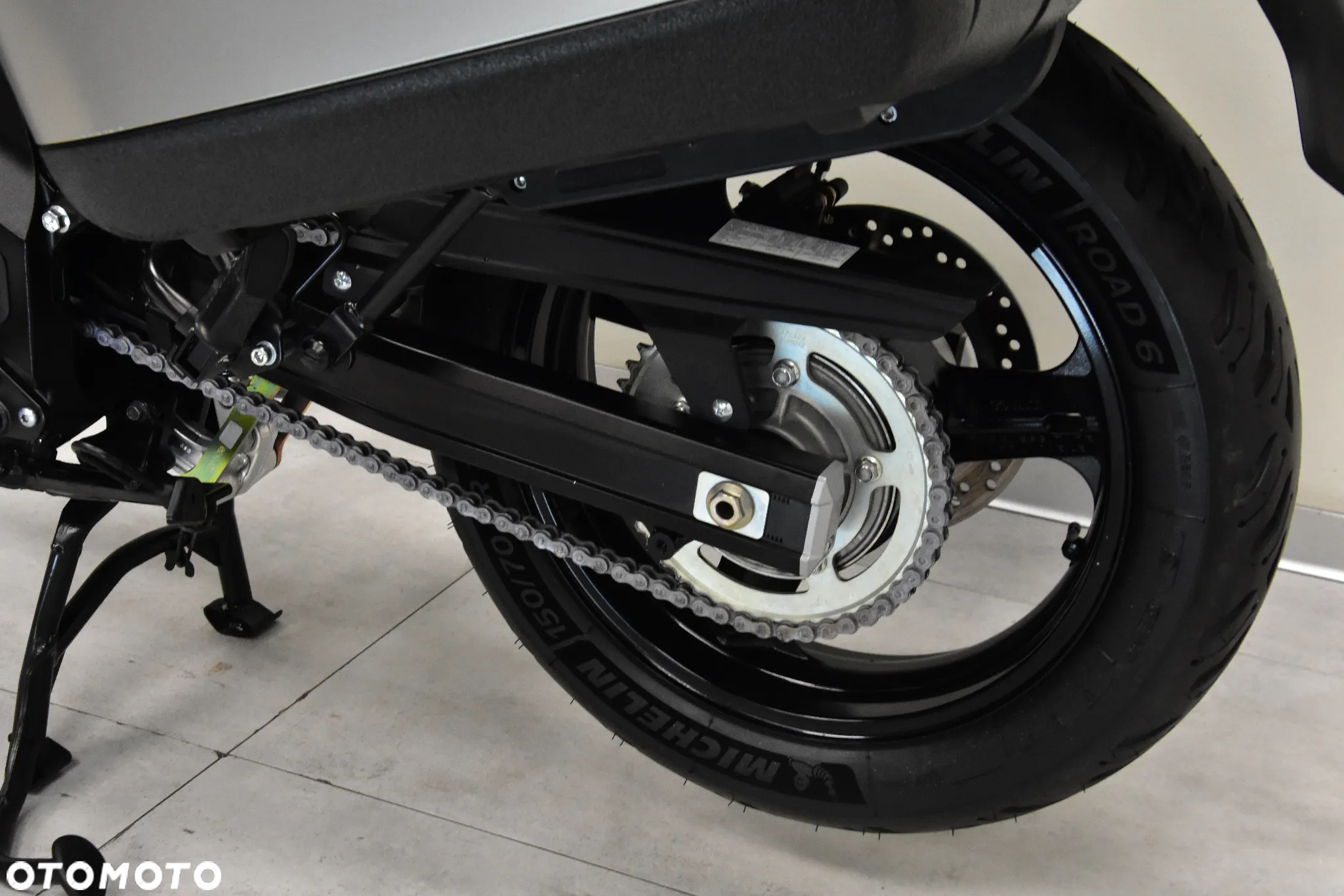 Suzuki DL - 40