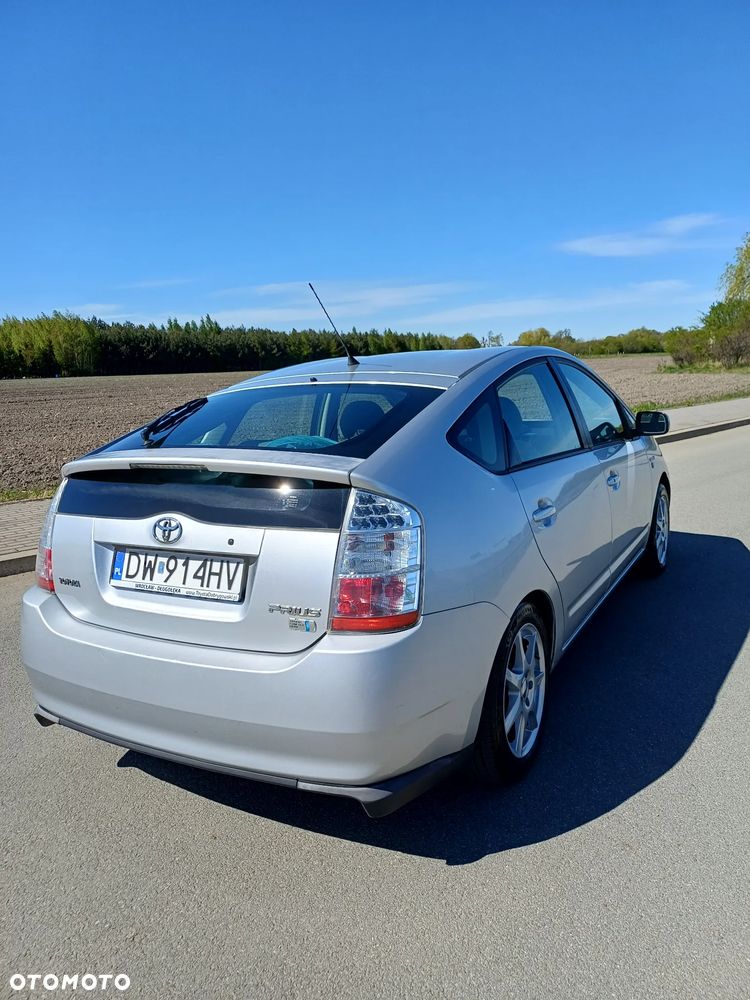 Toyota Prius 1.5 VVT-i Sol (nav) - 7