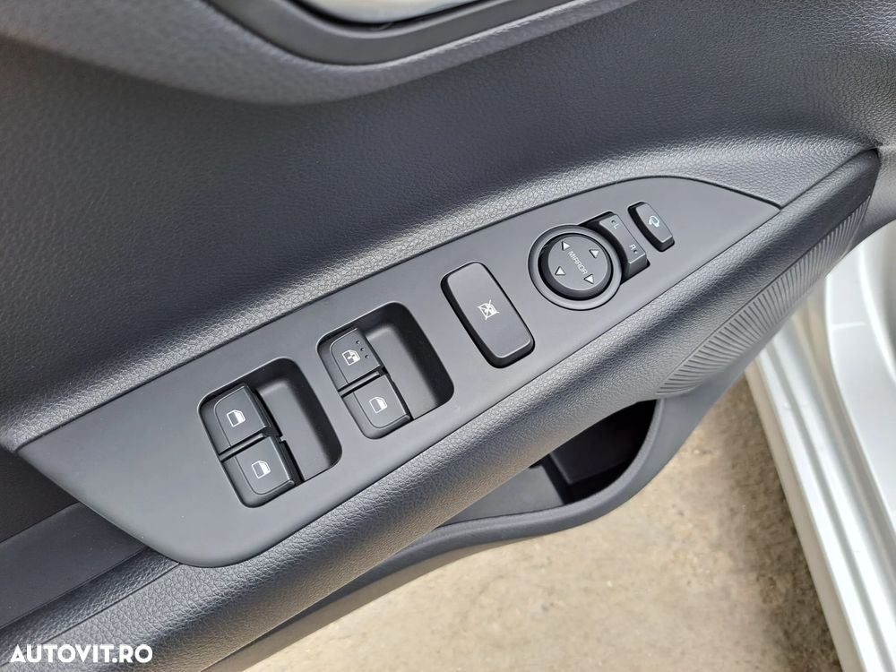 Kia Rio 1.2 MPI 5MT Urban - 17