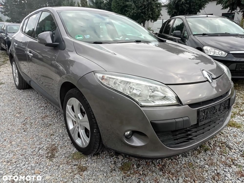 UWAGA ! 2013+2010 2EGZEMPLARZE RENAULT MEGANE III HATCHBACK LIFT LED 5DRZWI TCE 16V R4 130PS BENZ KLIMATR ALU17 I WLAS DE - 2