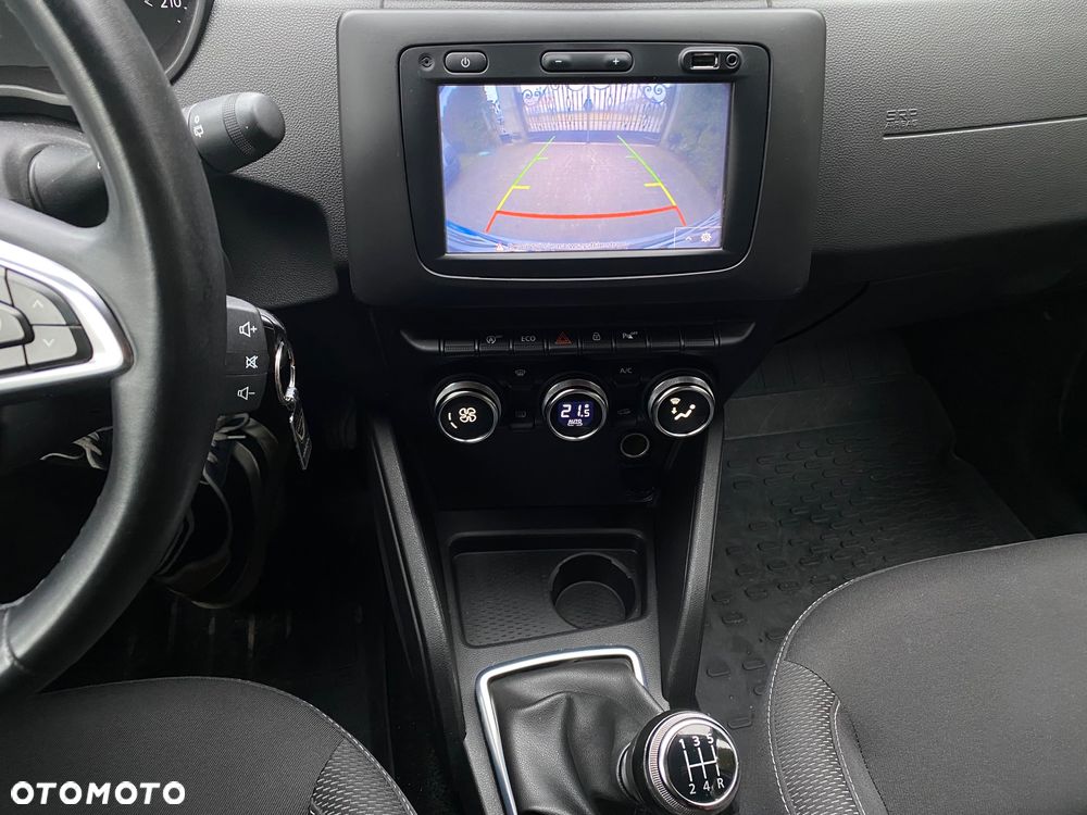 Dacia Duster 1.6 SCe Laureate S&S - 12