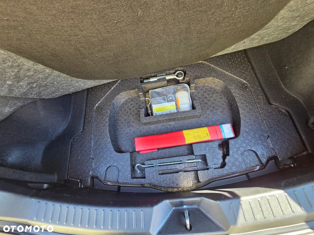 Mazda 3 2.0 Skyenergy i-Eloop - 15