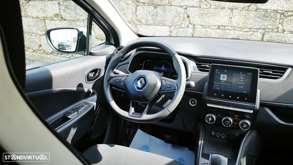 Renault Zoe - 12