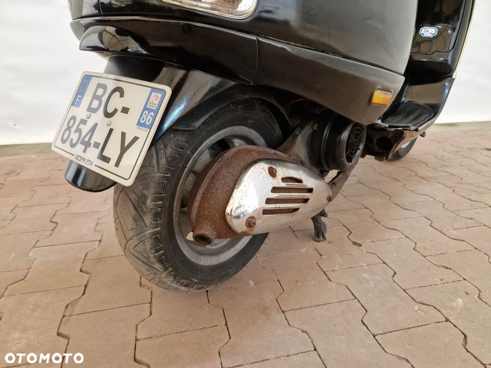 Piaggio Vespa - 24