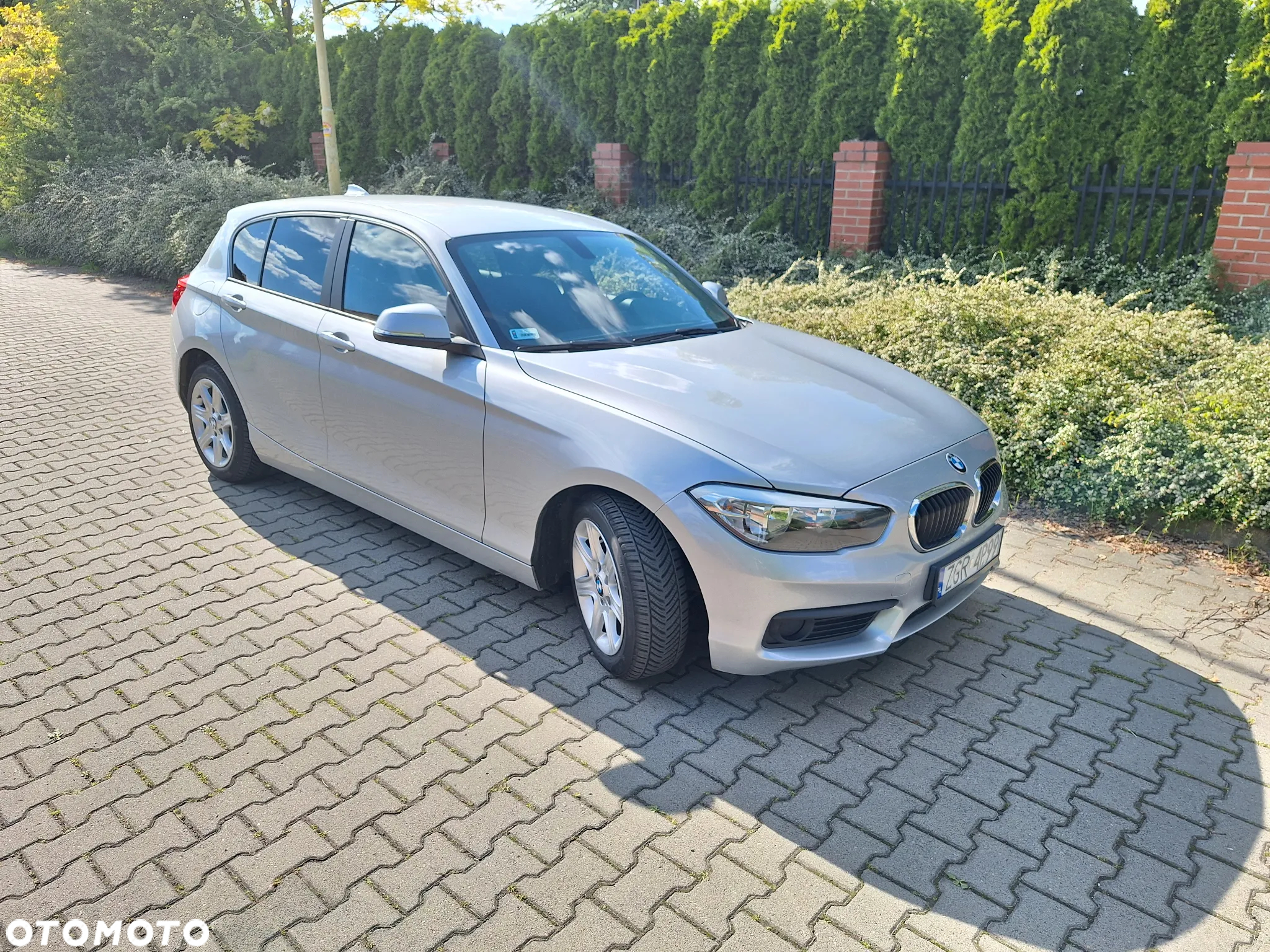 BMW Seria 1 116d EfficientDynamics - 6
