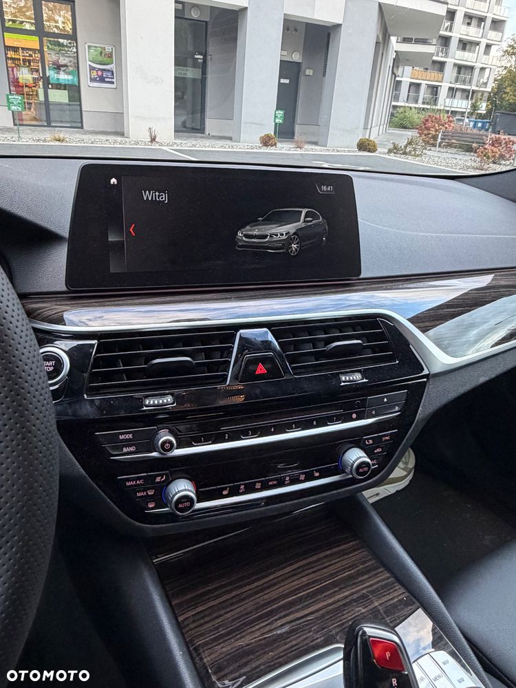 BMW Seria 5 - 22