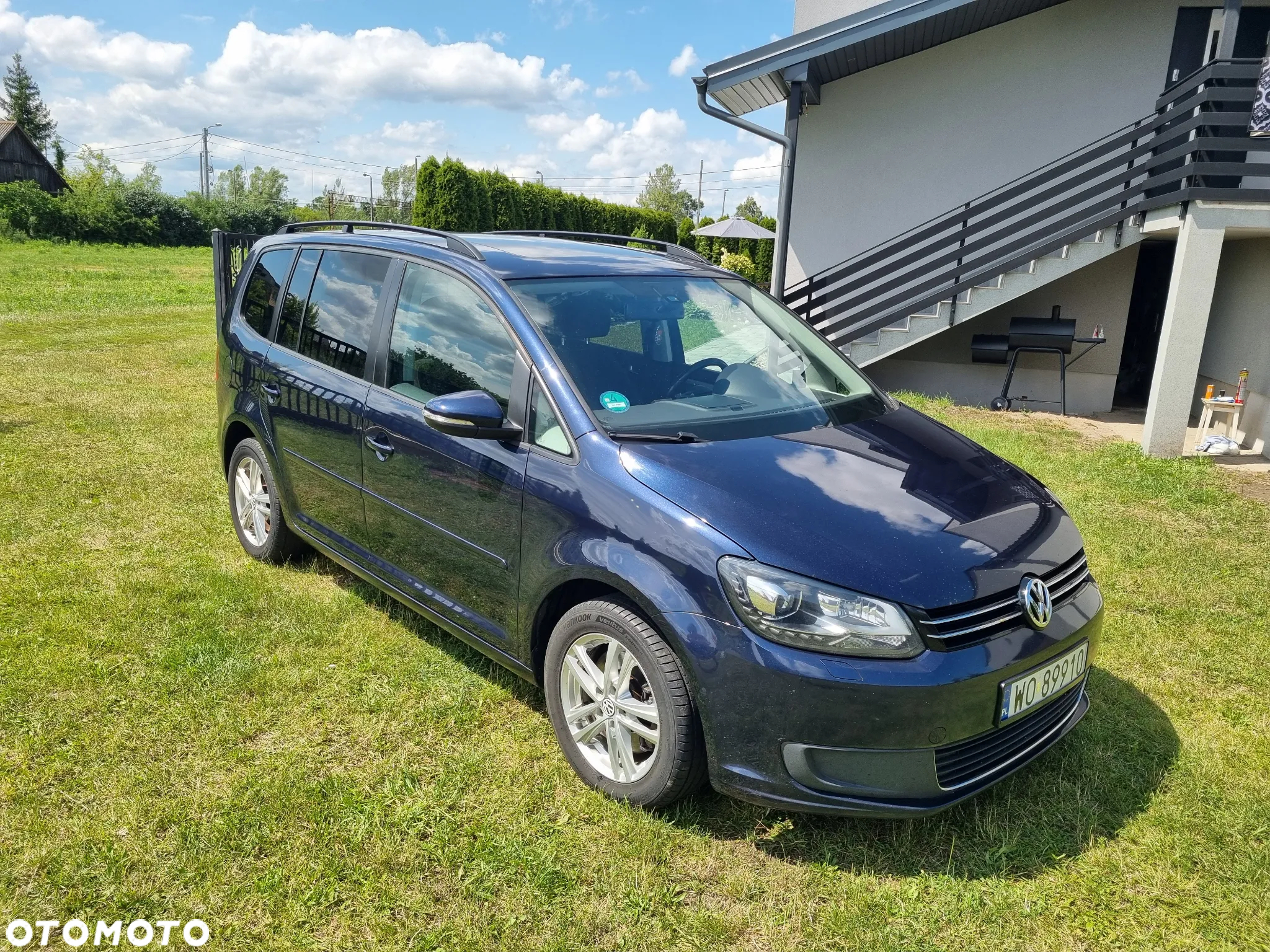 Volkswagen Touran 2.0 TDI DPF BlueMotion Technology DSG Highline - 2