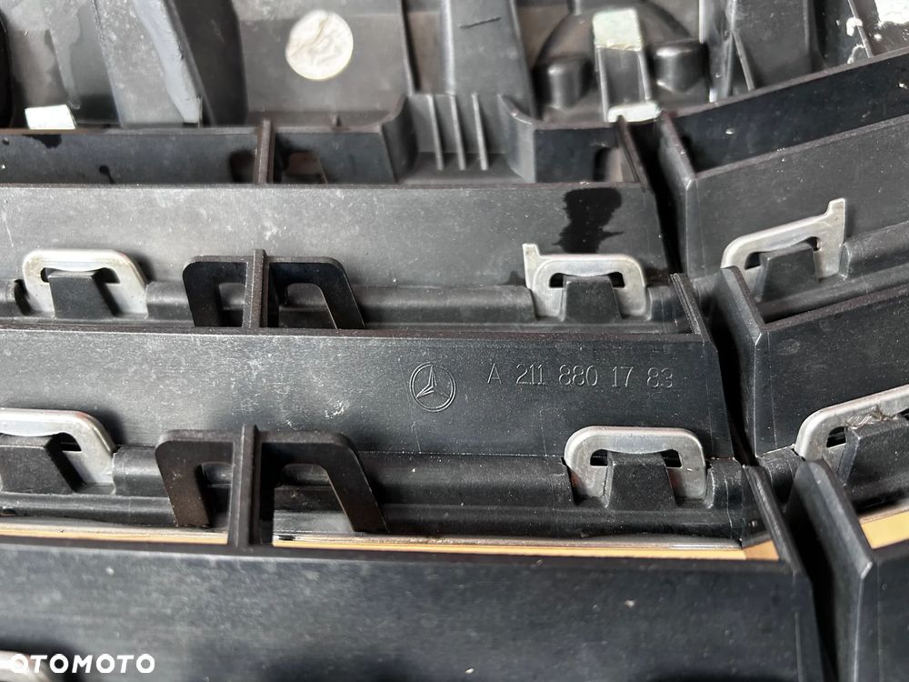 MERCEDES E KLASA W211 LIFT GRIL ATRAPA GRILL  A2118801783 - 5