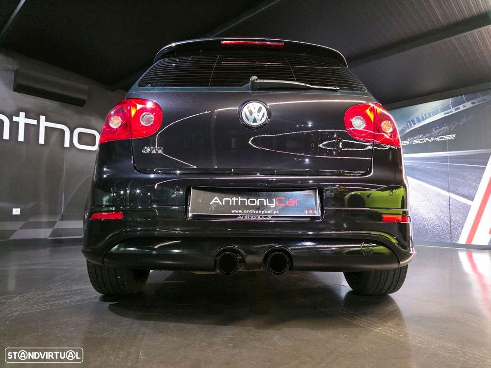 VW Golf 2.0 GTi - 23