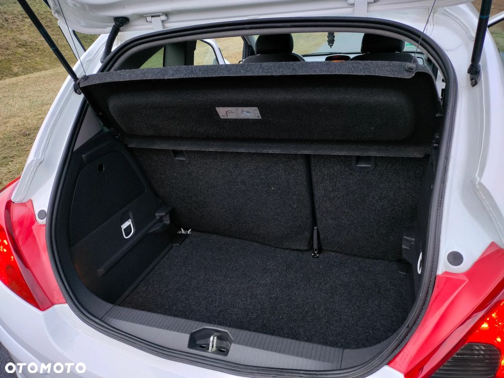 Opel Corsa 1.2 16V EcoFLEX Satellite - 37