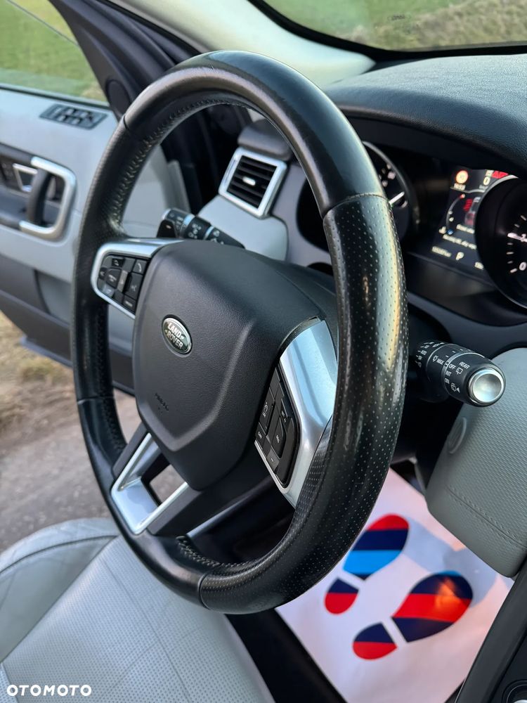 Land Rover Discovery Sport 2.0 TD4 HSE Luxury - 23