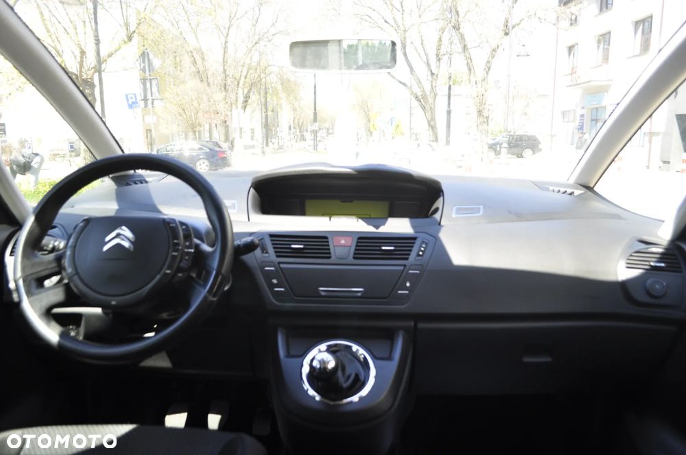 Citroën C4 Picasso - 8