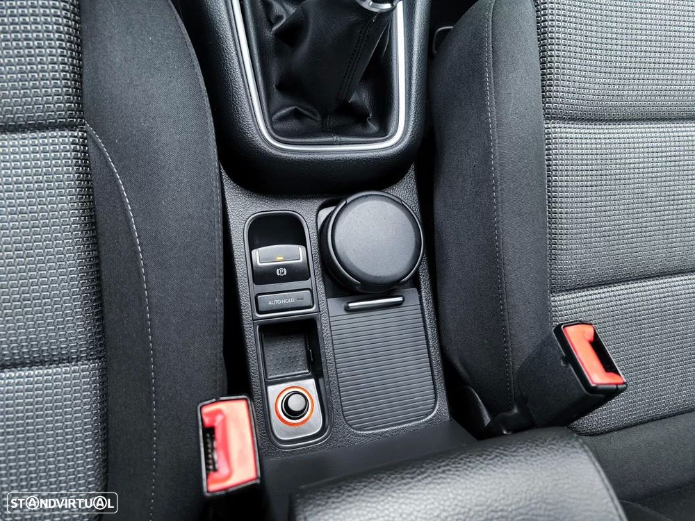 VW Sharan 2.0 TDi Confortline - 41