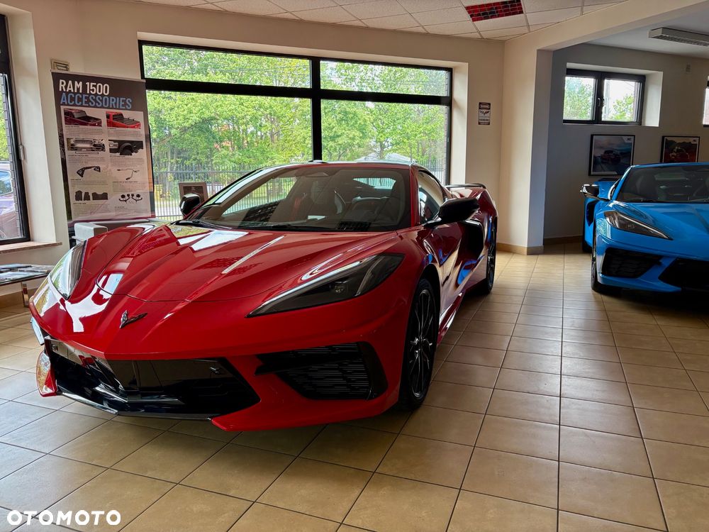 Chevrolet Corvette - 19