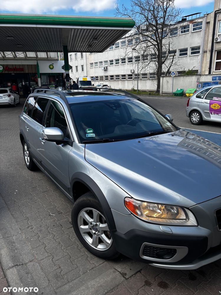 Volvo XC 70 - 8