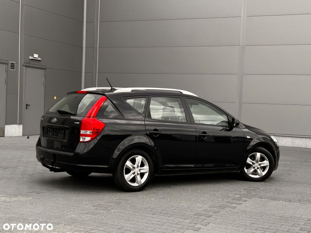 Kia Ceed 1.6 CRDi 115 Spirit - 21