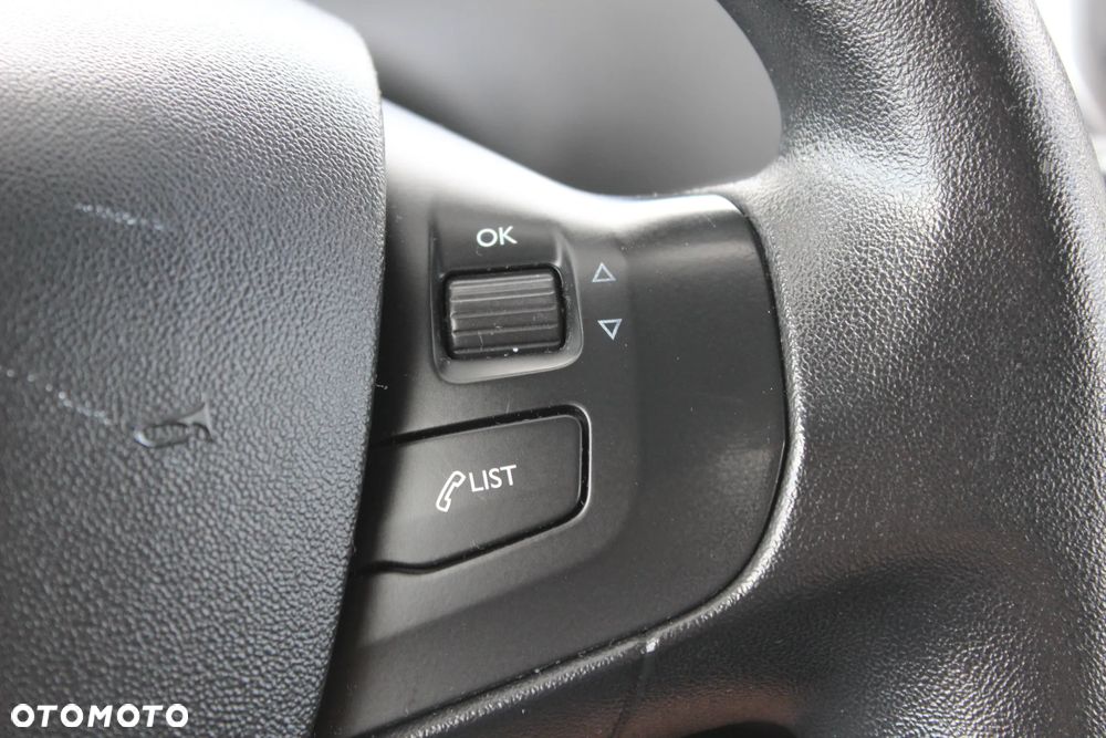 Peugeot 208 PureTech 82 Active - 28