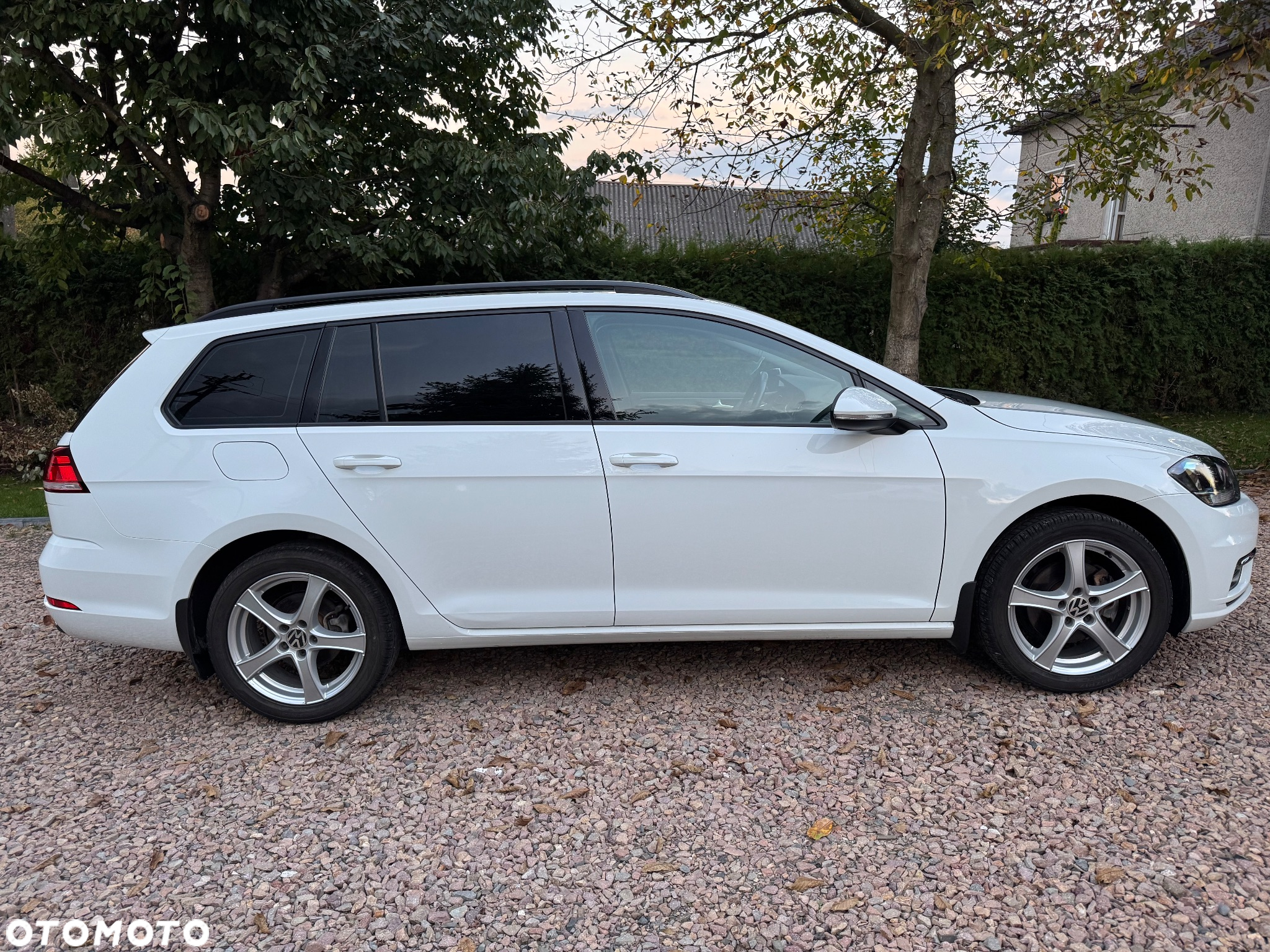 Volkswagen Golf 1.4 TSI BlueMotion Technology DSG Highline - 6
