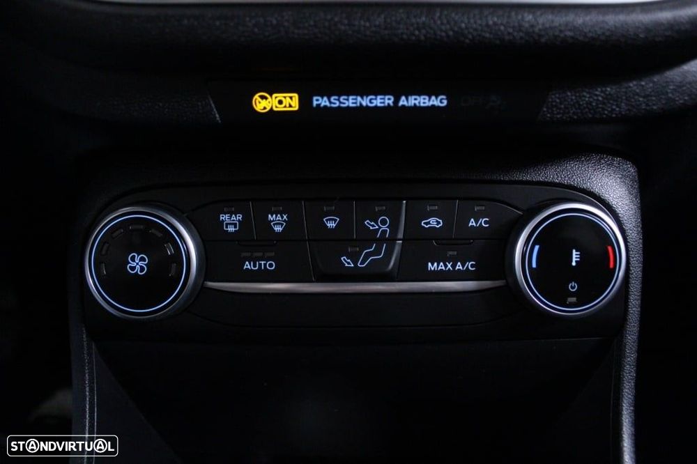 Ford Fiesta 1.0 EcoBoost ST-Line - 30