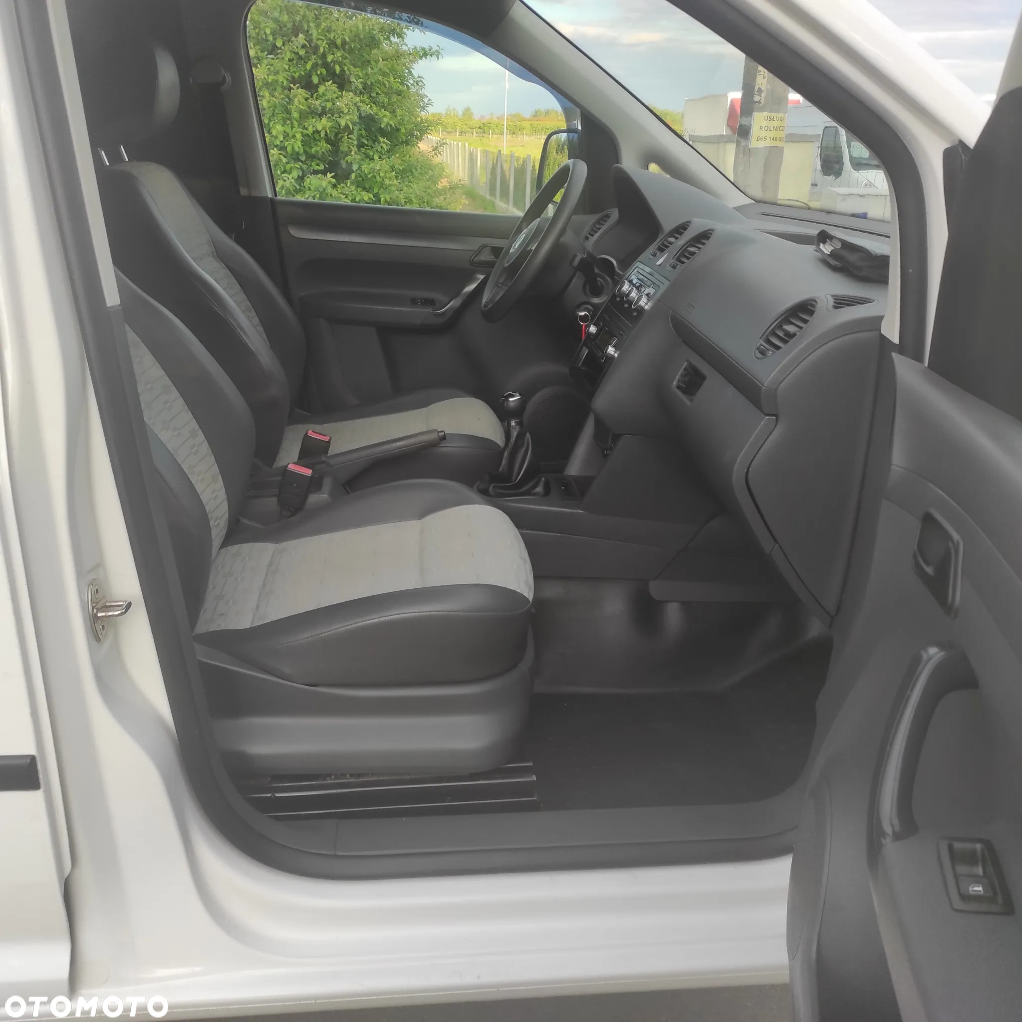 Volkswagen Caddy - 27