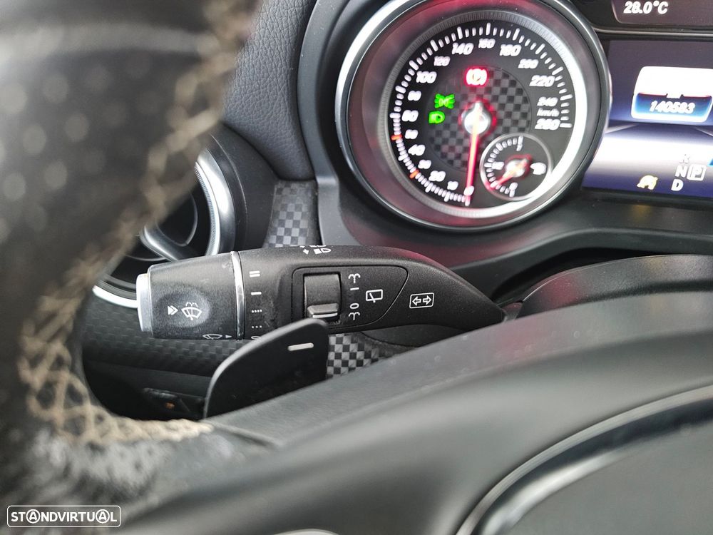 Mercedes-Benz A 180 d Urban Aut. - 17