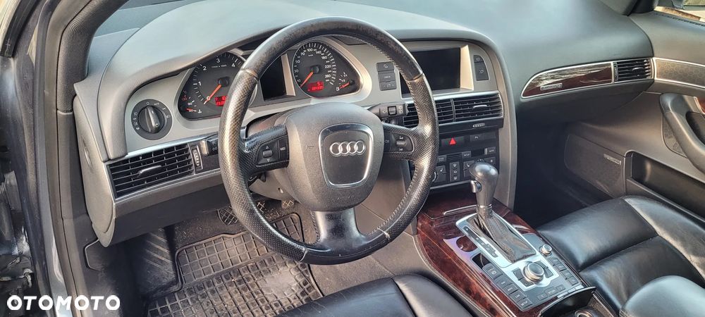 Audi A6 - 8