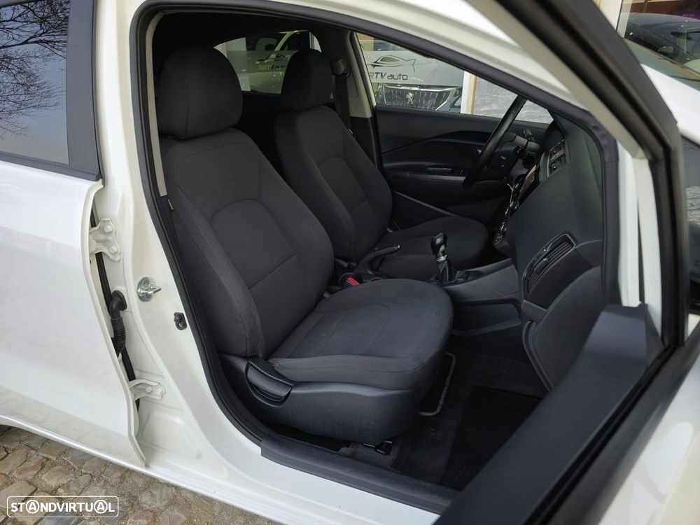 Kia Rio 1.1 CRDi EX ISG - 22