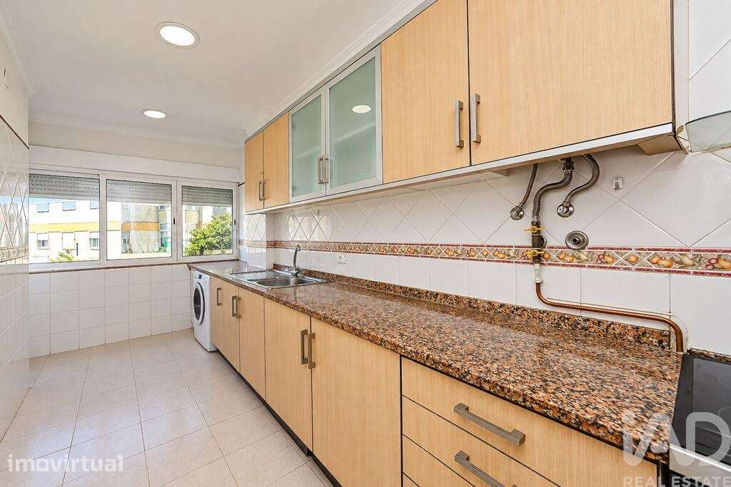 Apartamento T2 em Penha de França - Grande imagem: 3/10