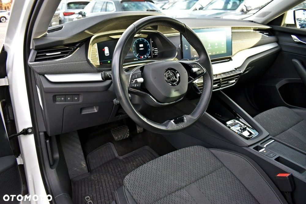 Skoda Octavia 2.0 TDI Style DSG - 10