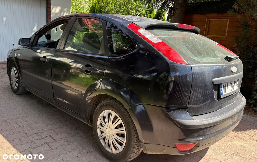 Ford Focus 1.6 Ambiente - 6