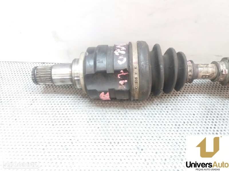 TRANSMISSÃO FRONTAL ESQUERDA TOYOTA COROLLA VERSO 2006 - - 2