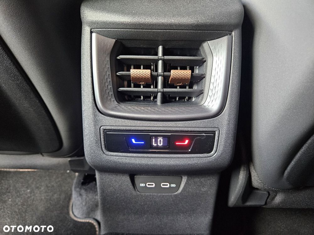 Cupra Terramar 2.0 TSI 4Drive VZ DSG - 25