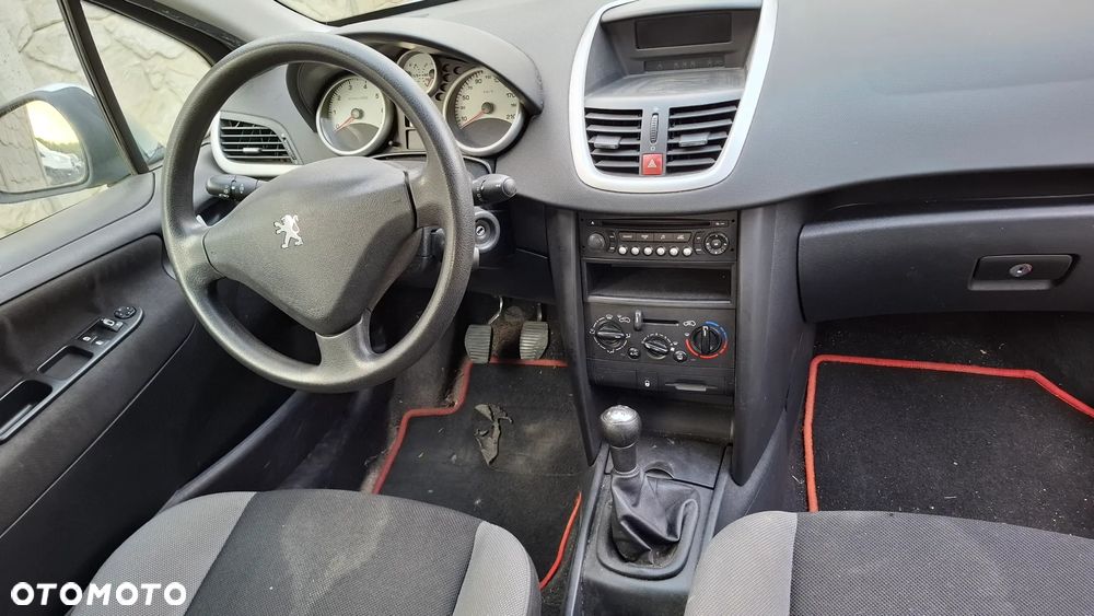Peugeot 207 1.4 Presence - 7