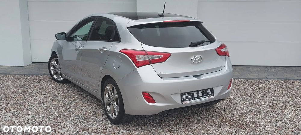 Hyundai i30 1.6 CRDi BlueDrive Comfort - 9