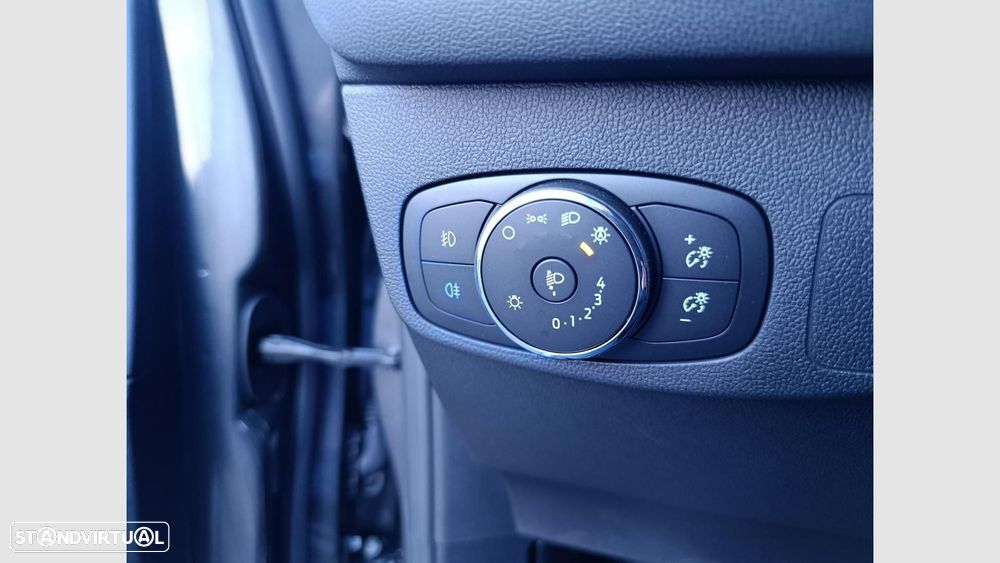 Ford Focus SW 1.0 EcoBoost MHEV ST-Line X - 17