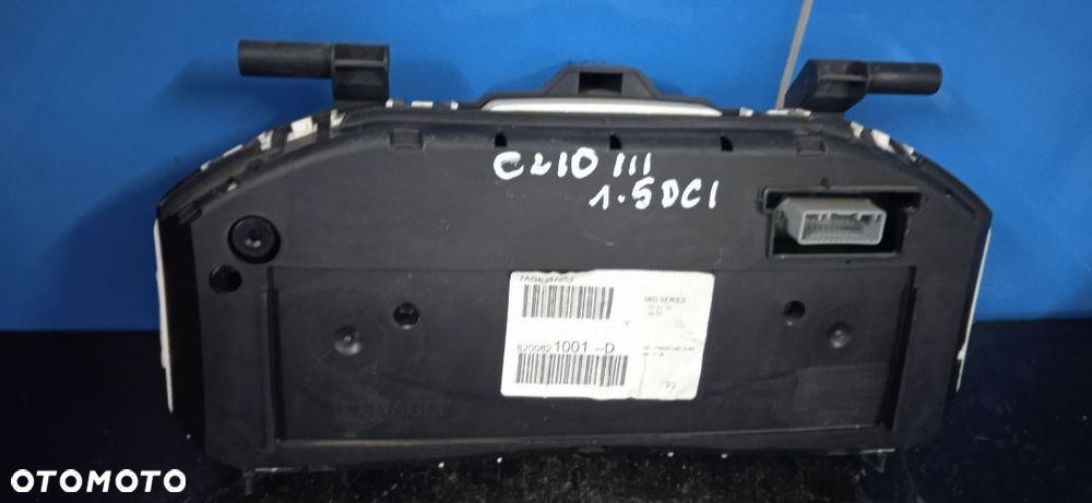 Licznik Renault Clio III 8200821001 - 2