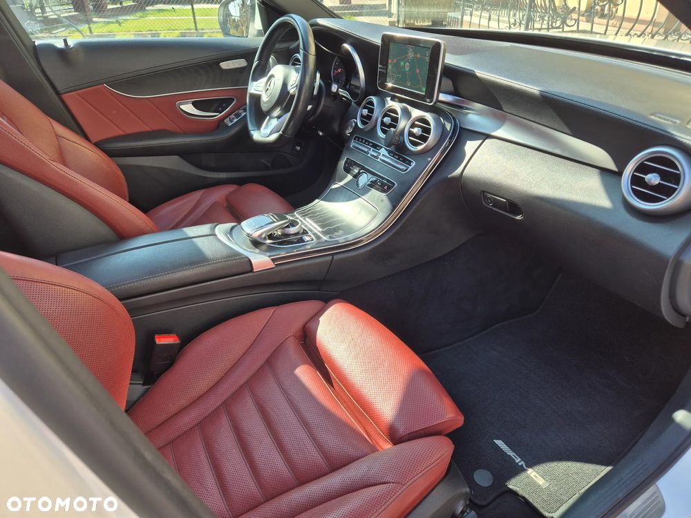 Mercedes-Benz Klasa C - 24