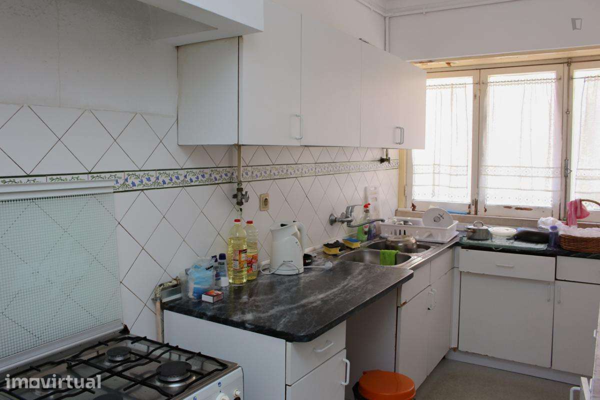Quarto - localizado em Bairro do Sol Coimbra - Grande imagem: 5/28