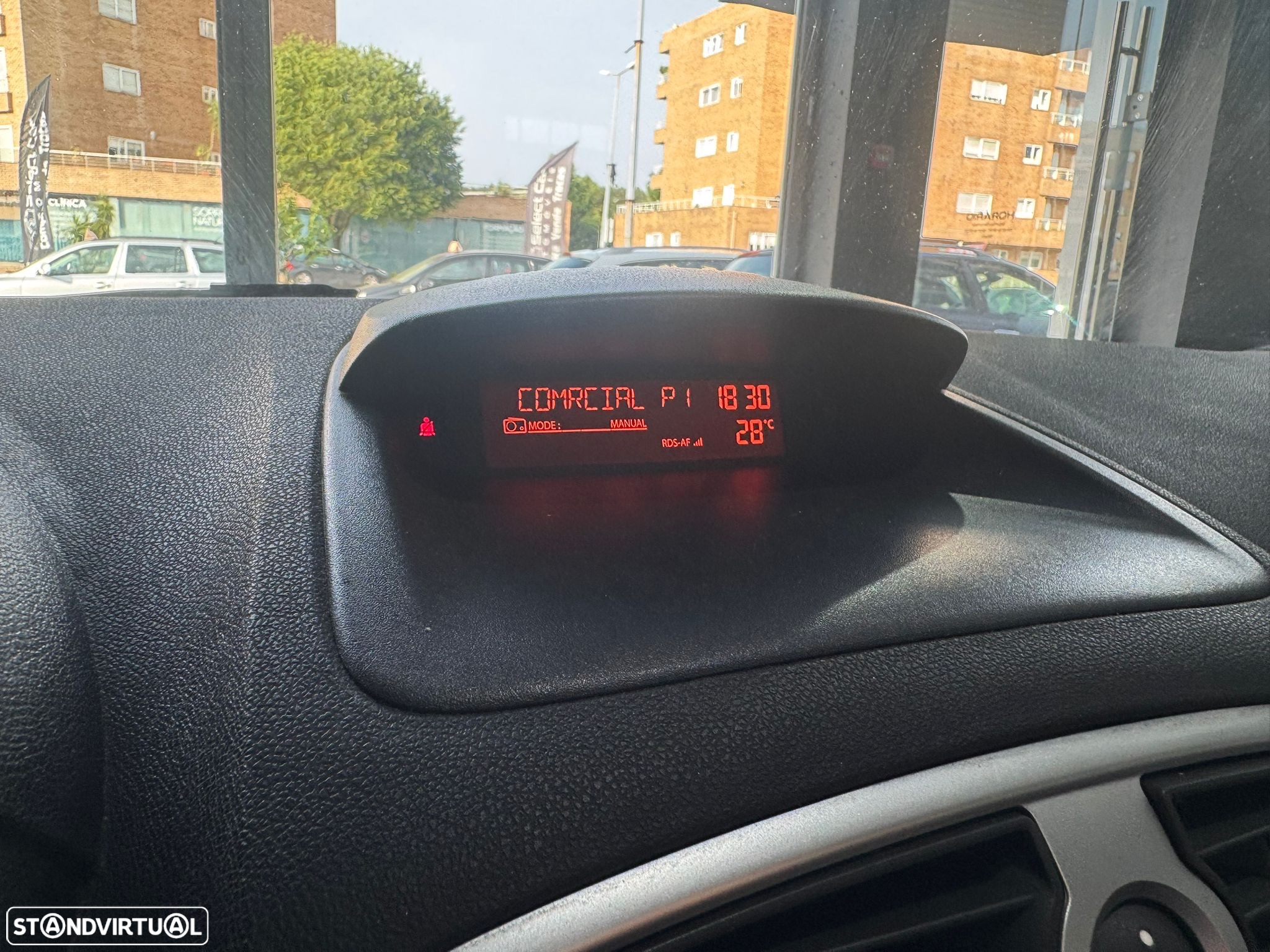 Renault Clio 1.5 dCi Rip Curl II - 19