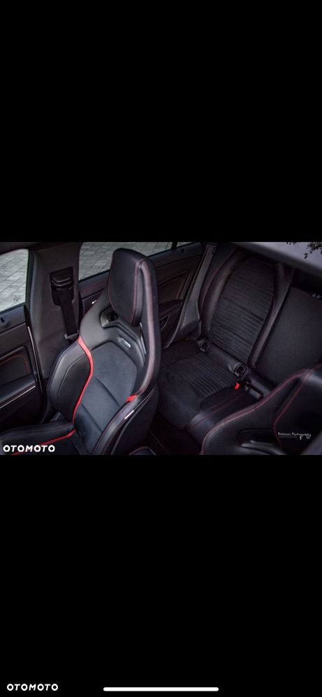 Mercedes-Benz CLA - 14