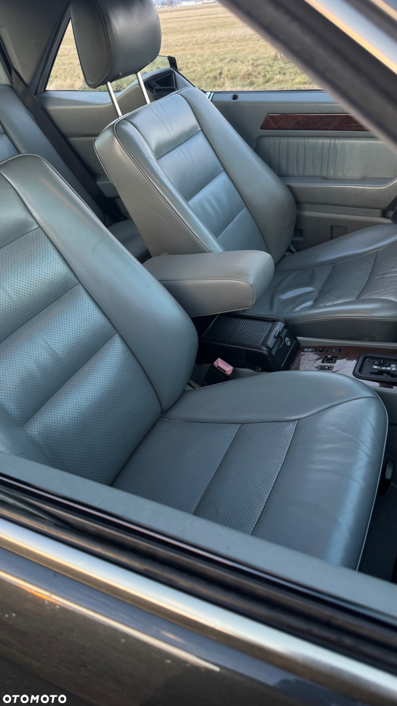 Mercedes-Benz W124 (1984-1993) - 18