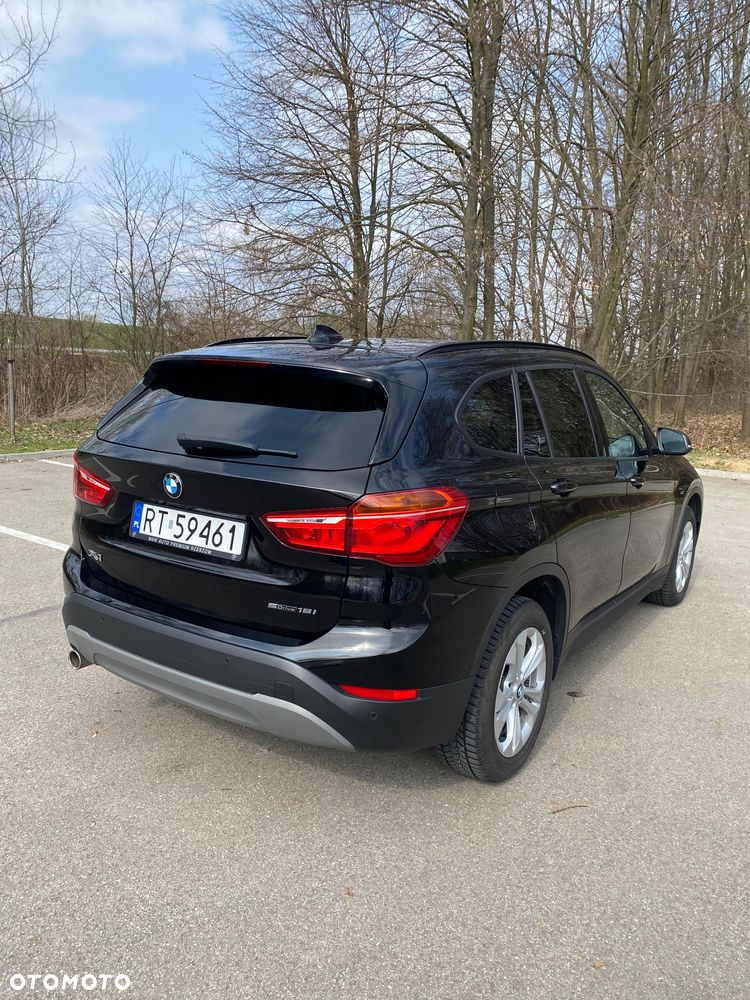 BMW X1 sDrive18i - 5